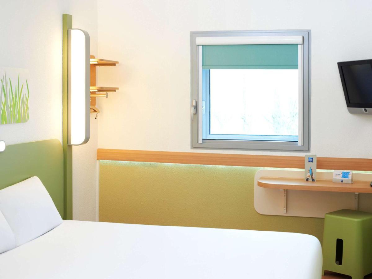 ไอบิส บัดเจ็ต นิวพอร์ต Hotel ภายนอก รูปภาพ