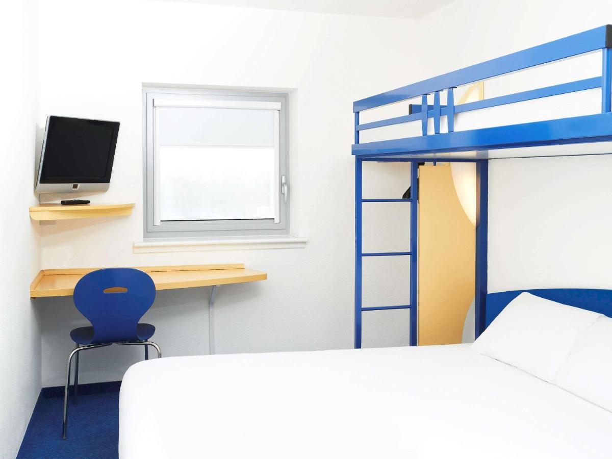 ไอบิส บัดเจ็ต นิวพอร์ต Hotel ภายนอก รูปภาพ